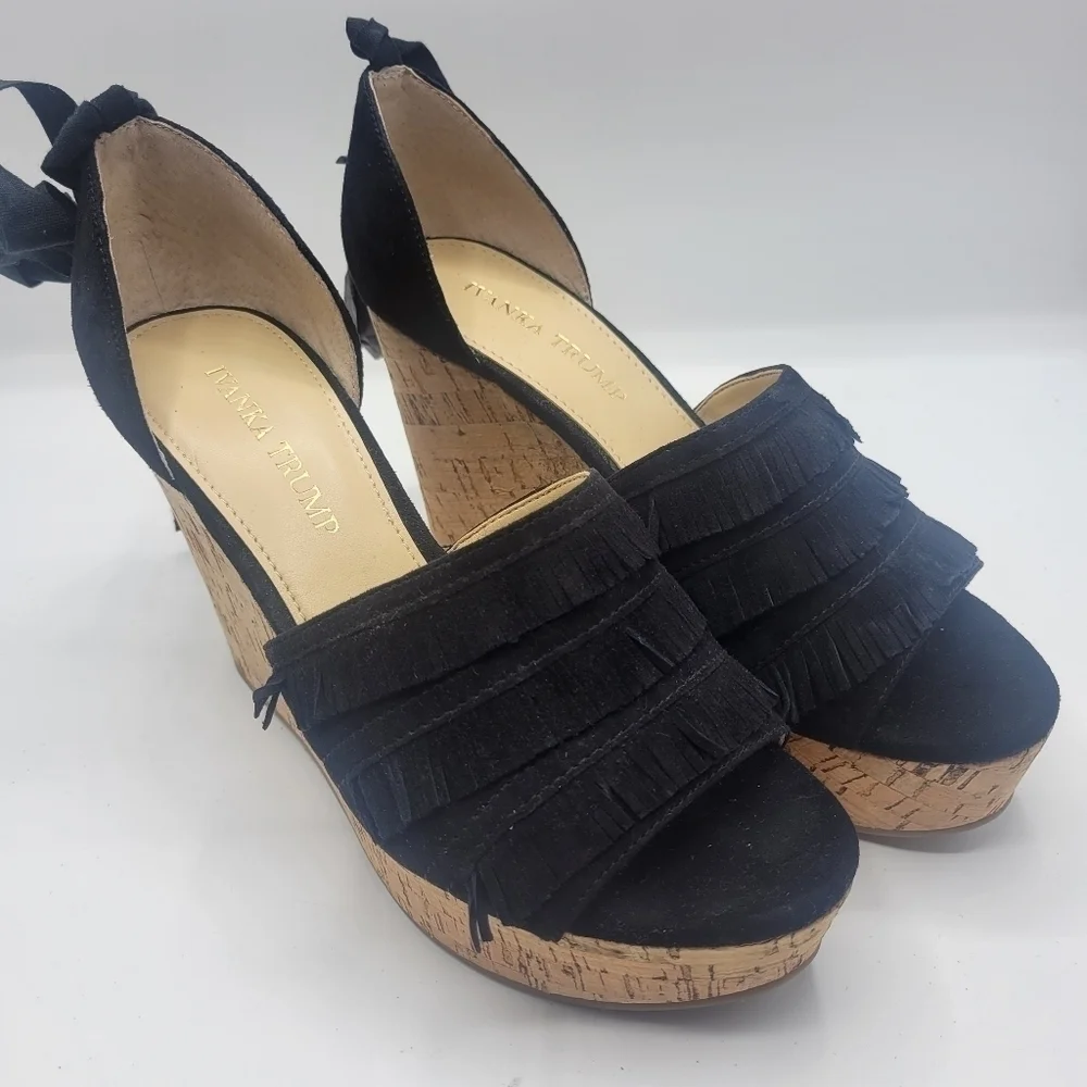 Ivanka Trump leather upper platform with fringe details size 71/2m